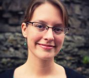 Head shot photo of Dr. Jennifer Blesh.